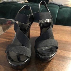 Charles David Black Wedges Size 6